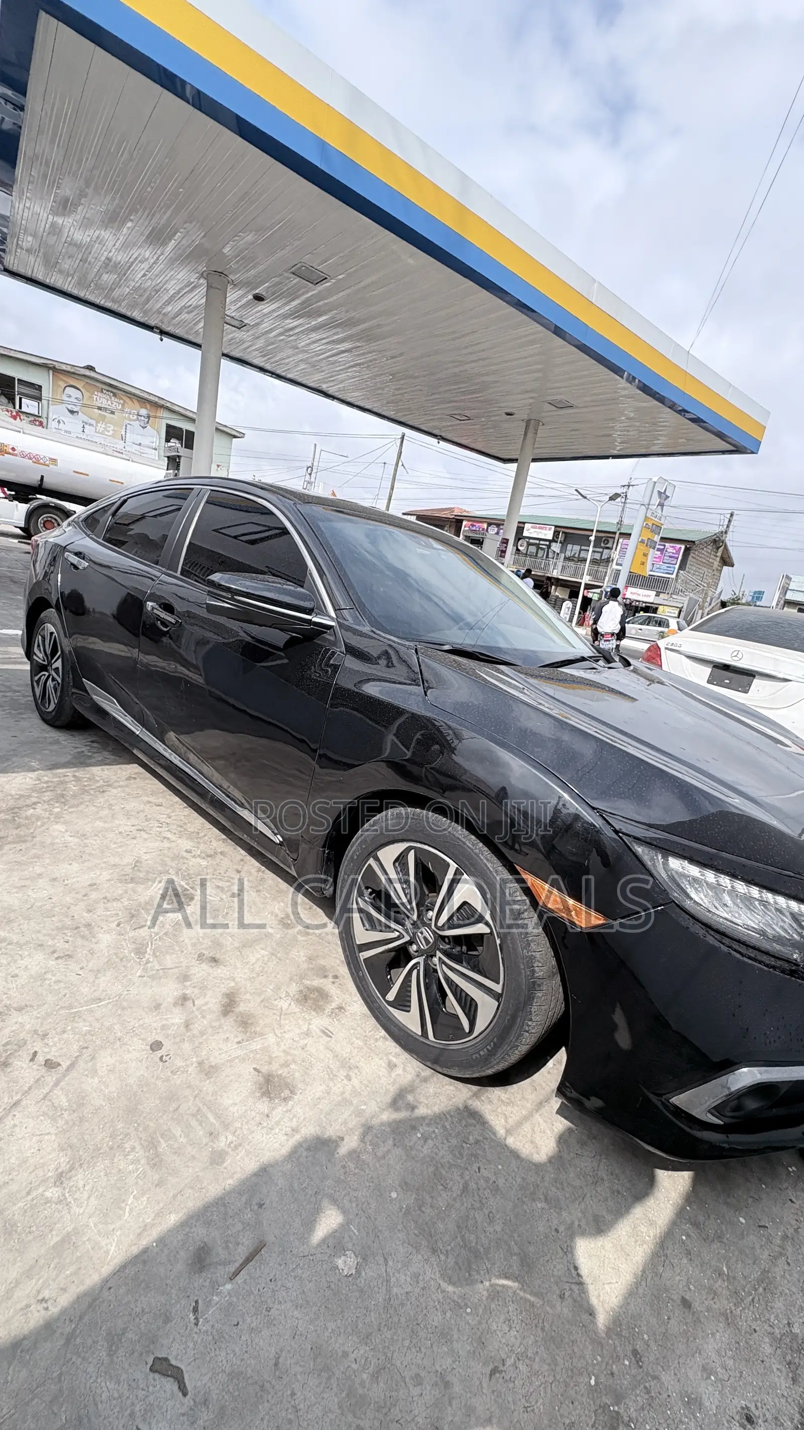 Honda Civic Touring 4dr Sedan (1.5L 4cyl) 2016 Black
