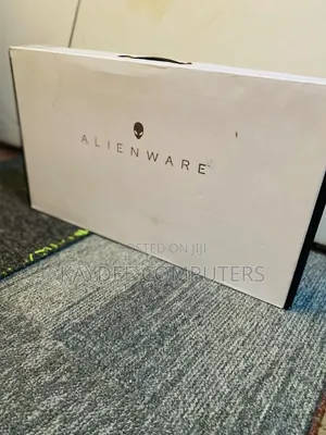 Laptop Alienware M16 32GB Intel Core Ultra 9 SSD 1T