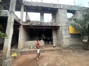 8bdrm Apartment in Gbawe, Zero for sale