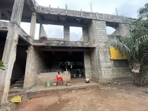 8bdrm Apartment in Gbawe, Zero for sale
