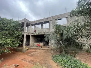 8bdrm Apartment in Gbawe, Zero for sale