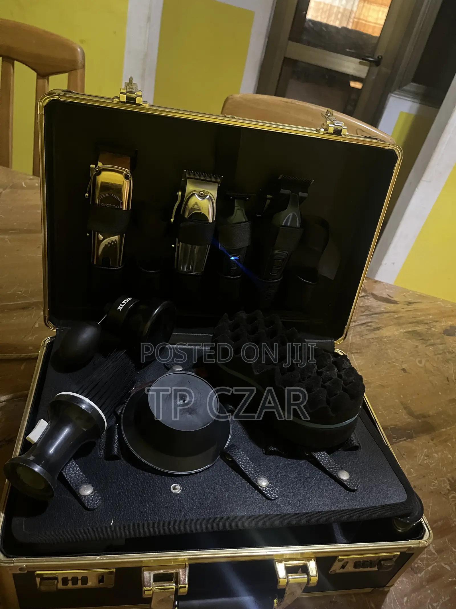 Barbering Kit Set