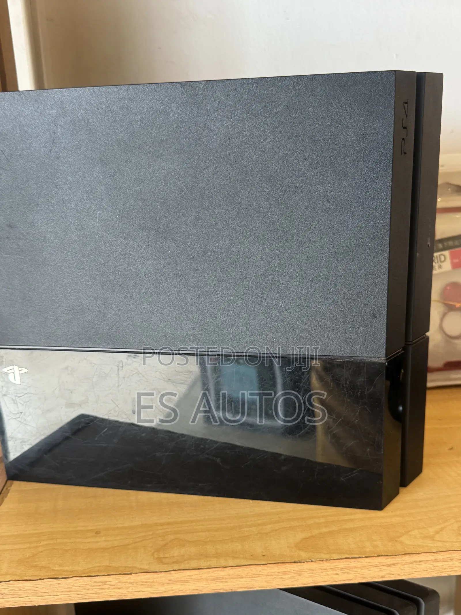 PlayStation 4 Pro and Standard Available