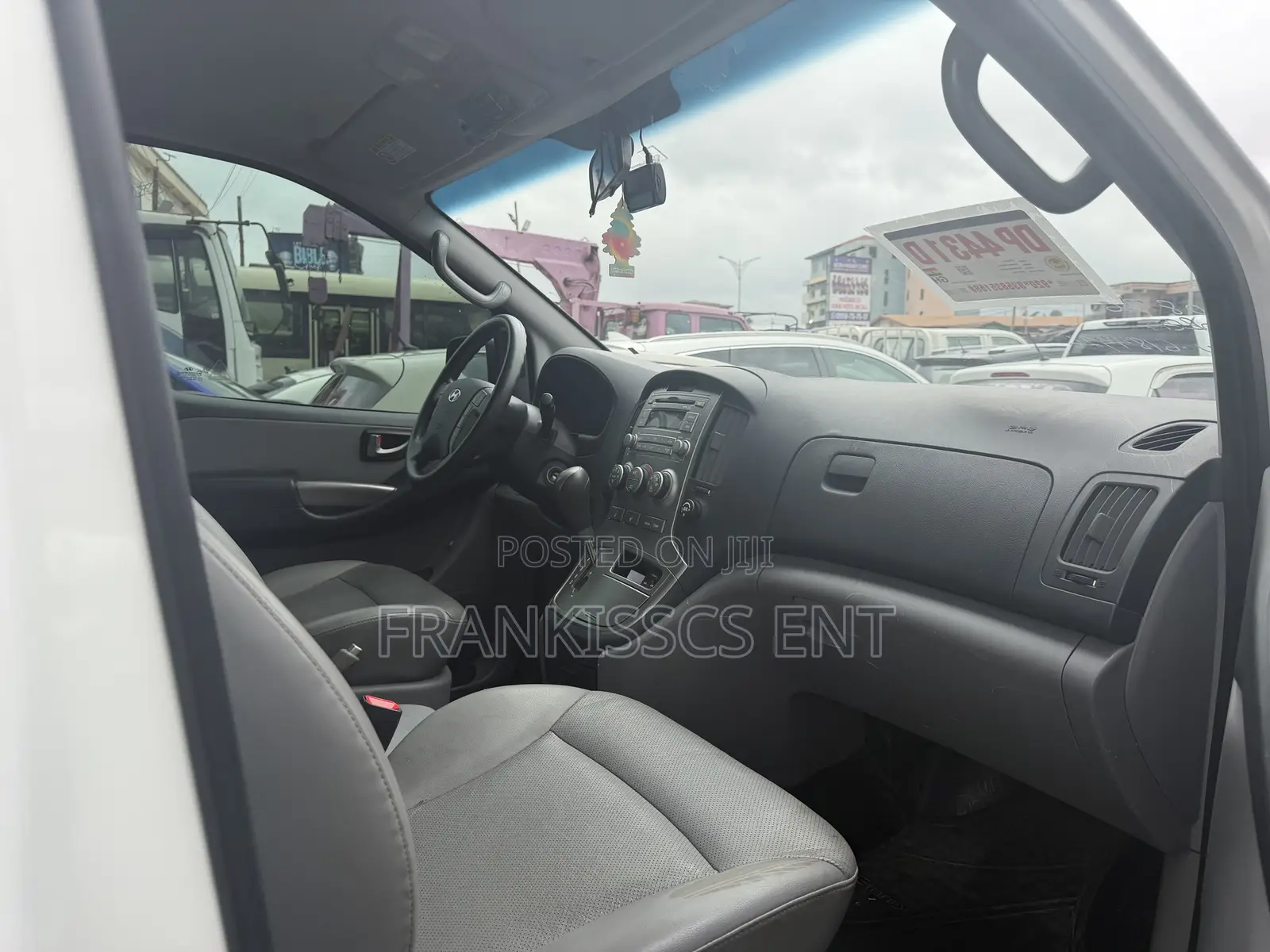 Hyundai Starex 2015 White