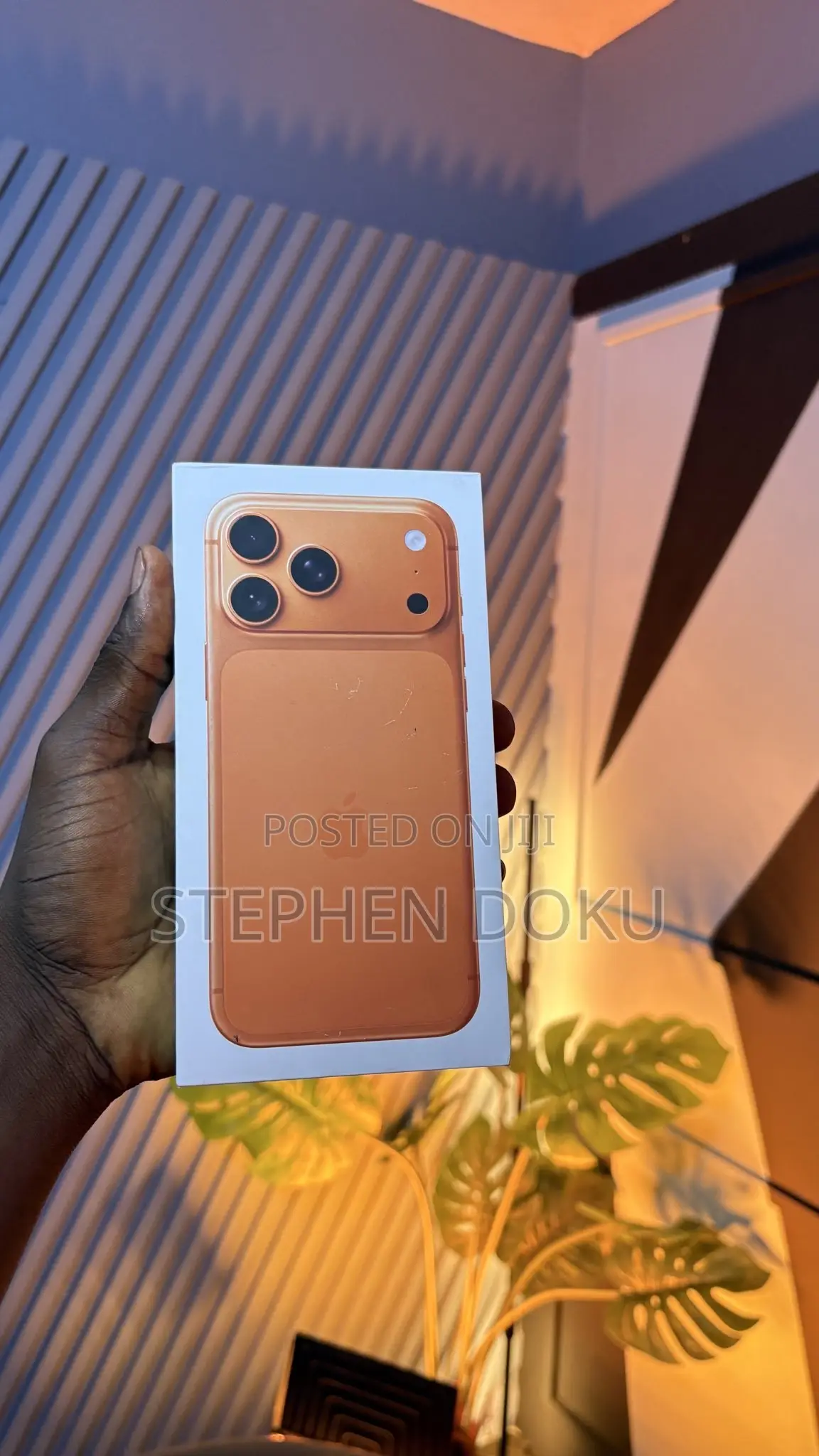 New Apple iPhone 17 Pro Max 256 GB Orange