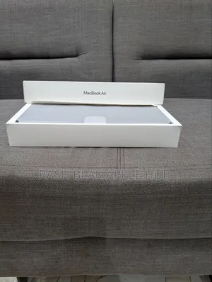 New Laptop Apple MacBook Air 2026 M5 16GB Apple M5 SSD 512GB