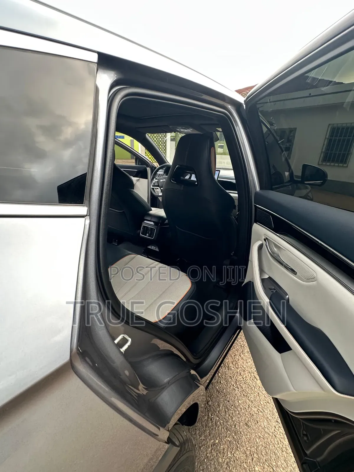 BYD Song Plus 1.5 CVT Hybrid AWD 2024 Gray