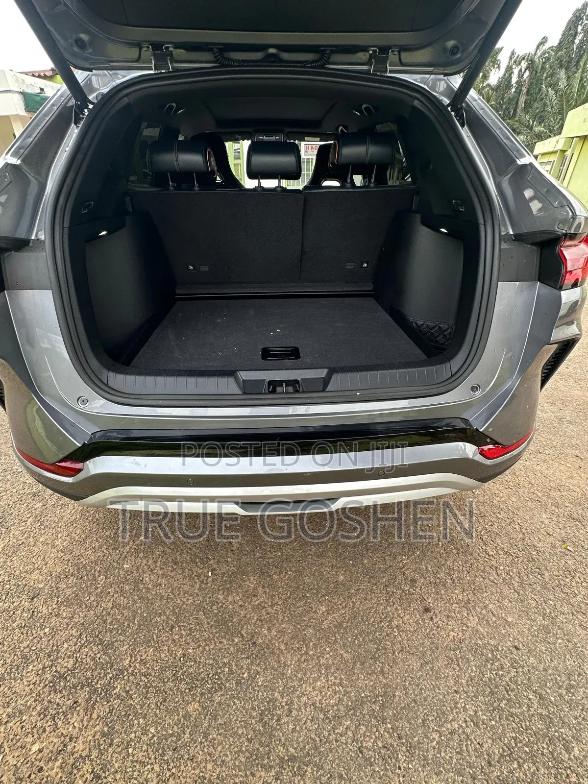 BYD Song Plus 1.5 CVT Hybrid AWD 2024 Gray