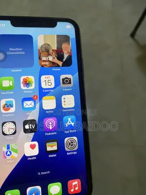 Apple iPhone XR 64 GB White
