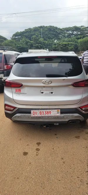 Hyundai Santa Fe 2019 Silver