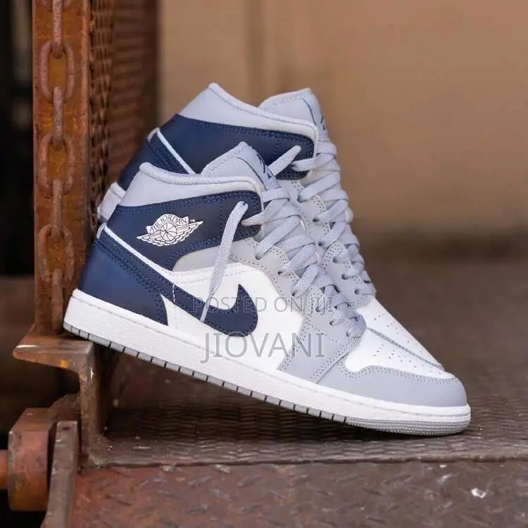 Nike Air Jordan 1 Navy Blue