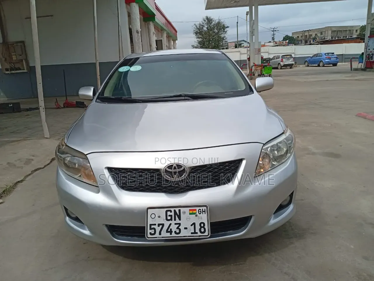Toyota Corolla 2010 Silver