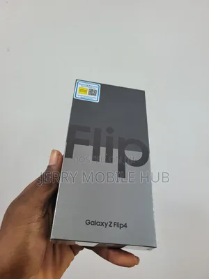 New Samsung Galaxy Z Flip4 256 GB