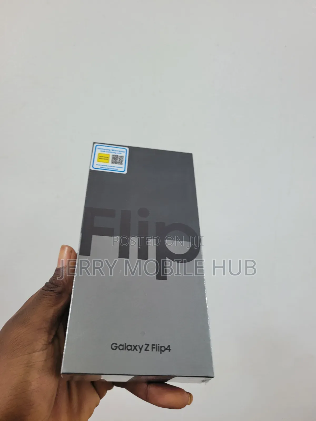 New Samsung Galaxy Z Flip4 256 GB