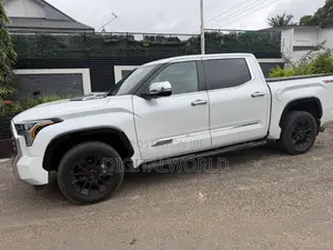 Toyota Tundra 1794 Edition CrewMax 5.5' Bed 2024 White
