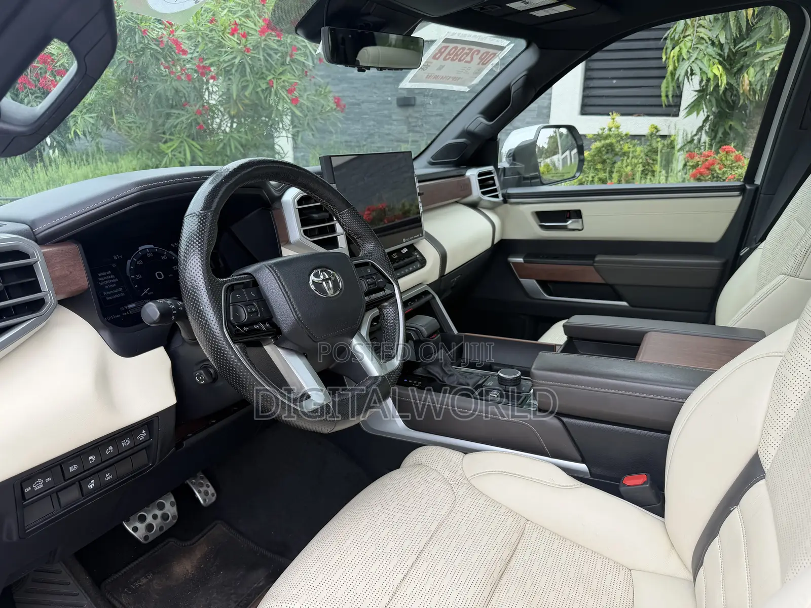 Toyota Tundra 1794 Edition CrewMax 5.5' Bed 2024 White