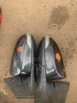 2017/2018 Corolla Se/Xse Side Mirror