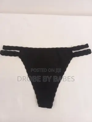 Victoria's Secret PINK Wink Strappy Thong Panty in Pure Black