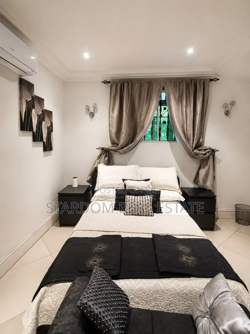 Furnished 1bdrm Apartment in Community 17, Coca Cola for sale