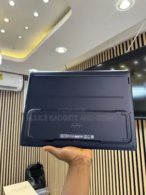Laptop Alienware 16 Aurora 32GB Intel Core 7 SSD 1T