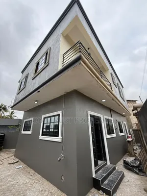 2bdrm Duplex in Awoshie Onyinase, Abrantie for sale