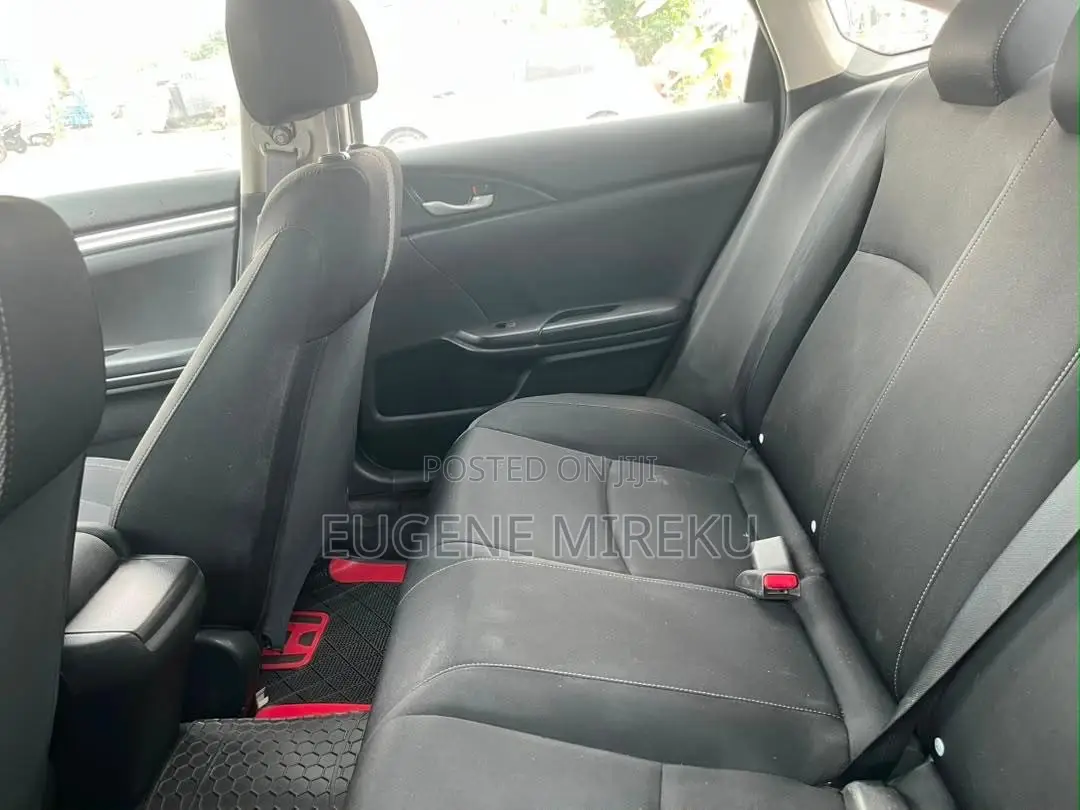 Honda Civic 2017 Silver
