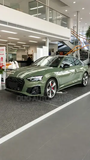 Audi S5 2025 Green