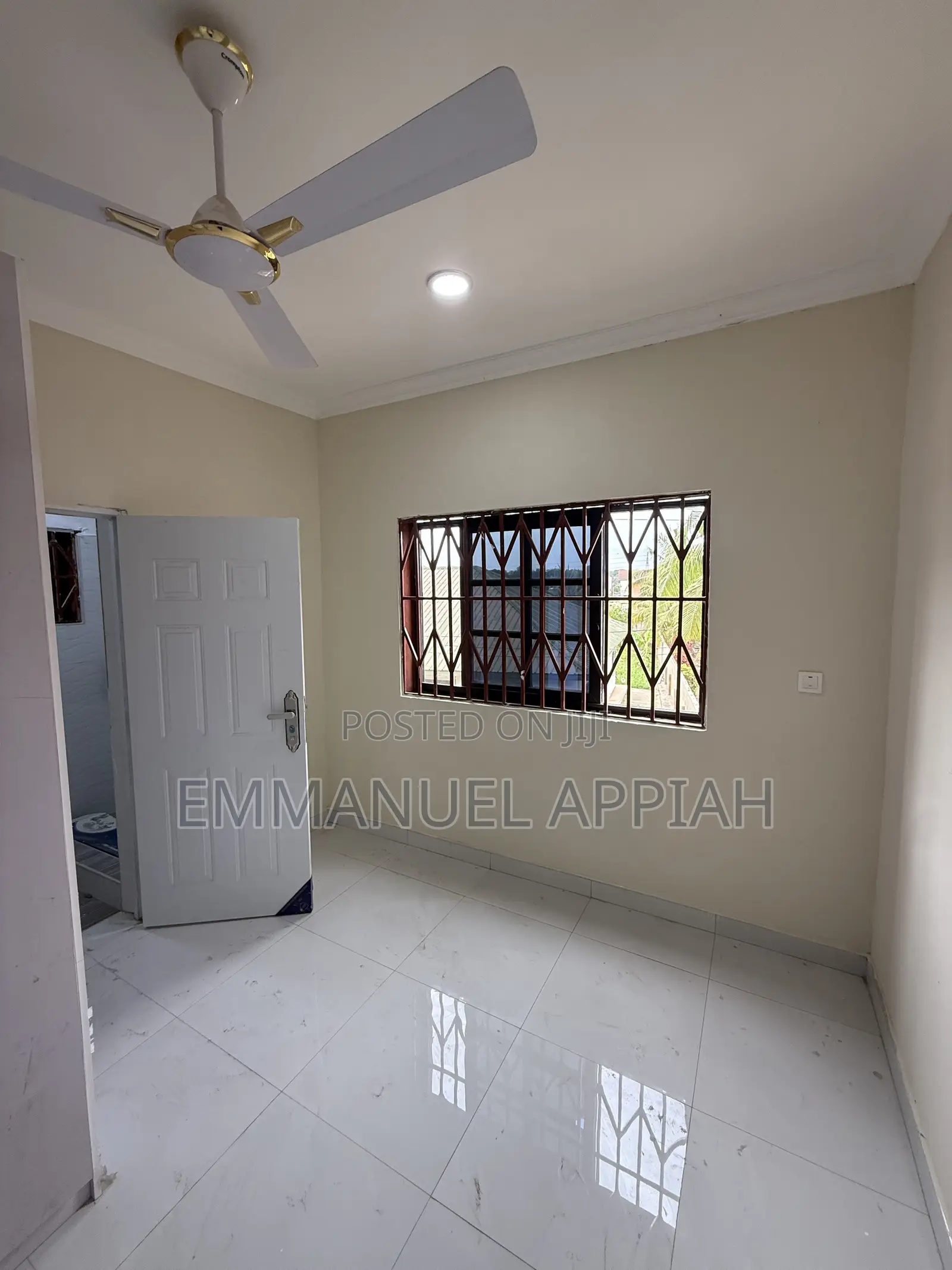 2bdrm House in Awoshei Onyinase, Awoshie for sale