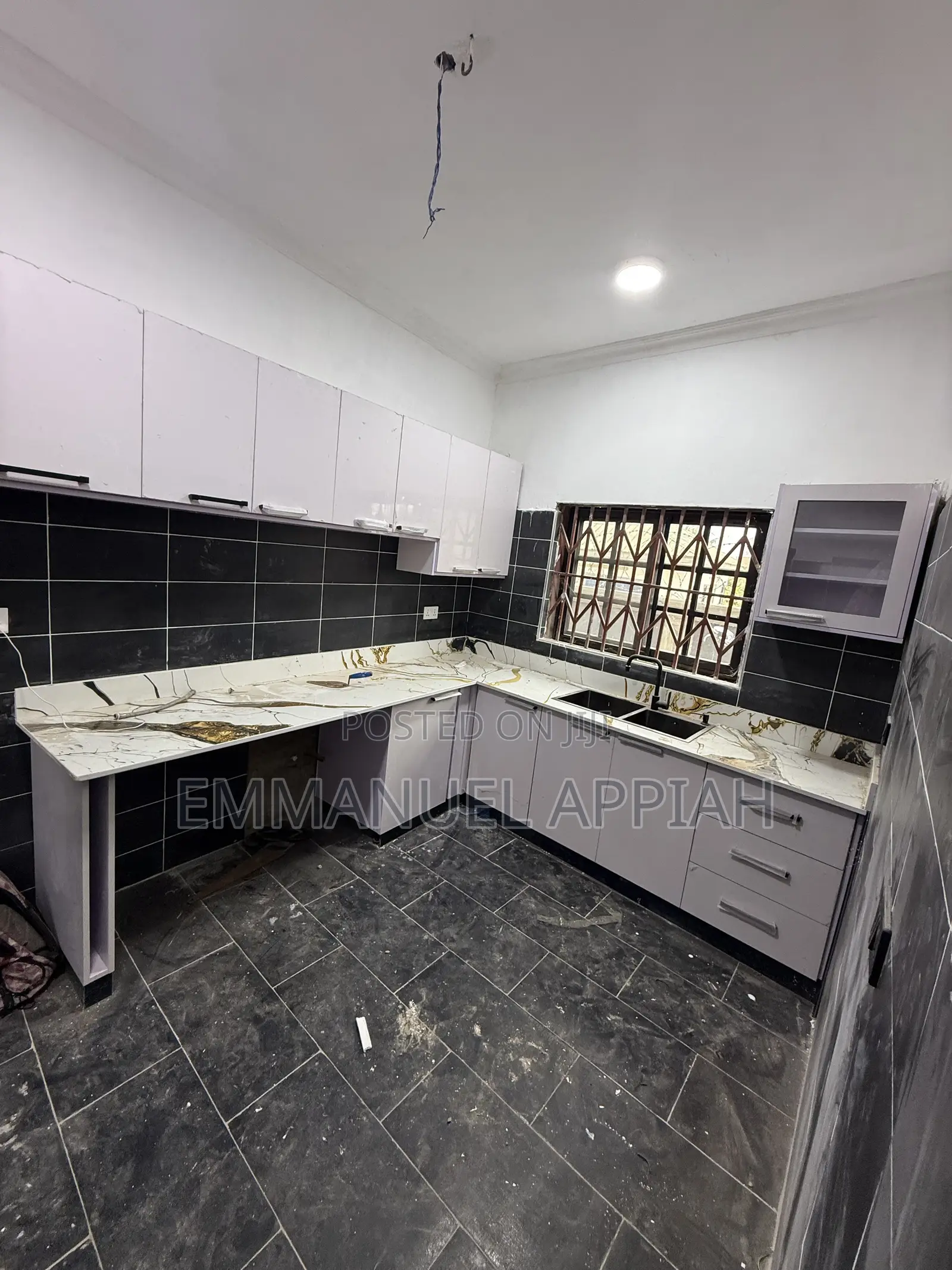 2bdrm House in Awoshei Onyinase, Awoshie for sale