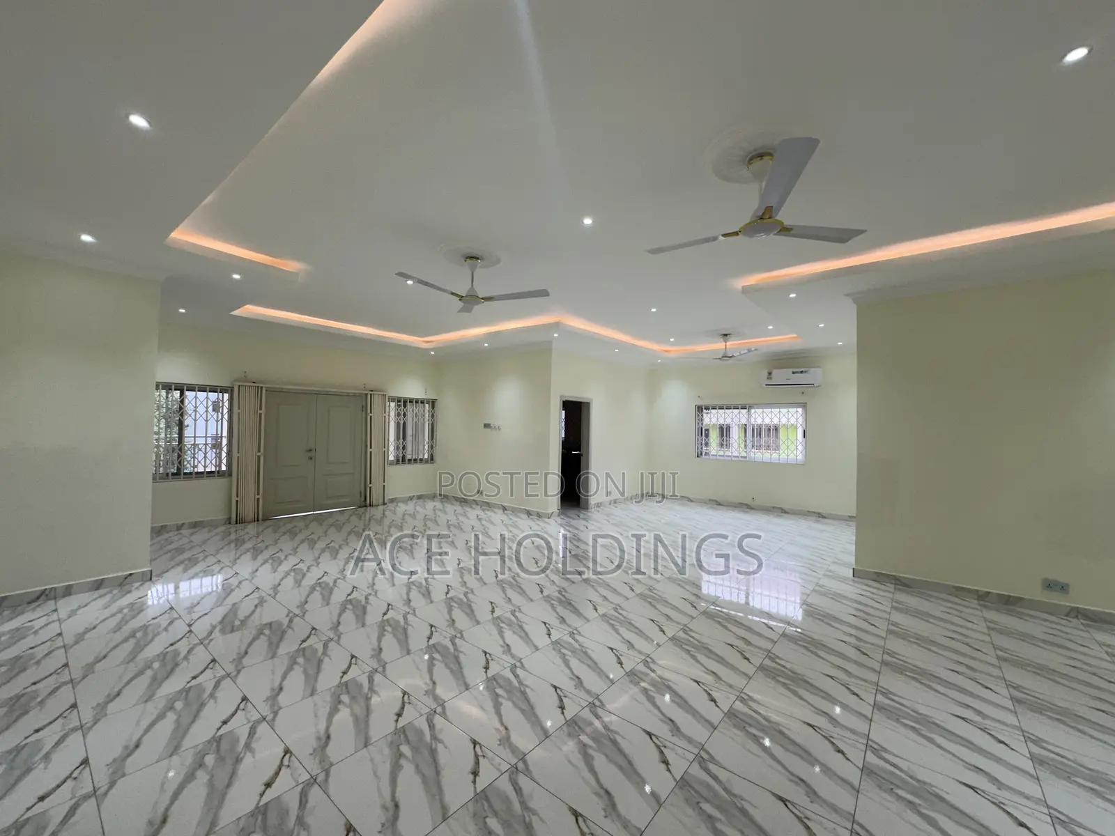 3bdrm Apartment in Adjiringanor, Adjiriganor for rent