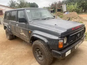 Nissan Patrol 1995 Green