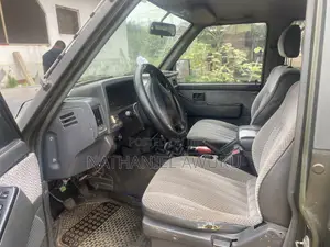 Nissan Patrol 1995 Green