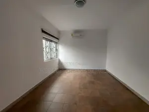 3bdrm Apartment in A&C Mall Area for rent