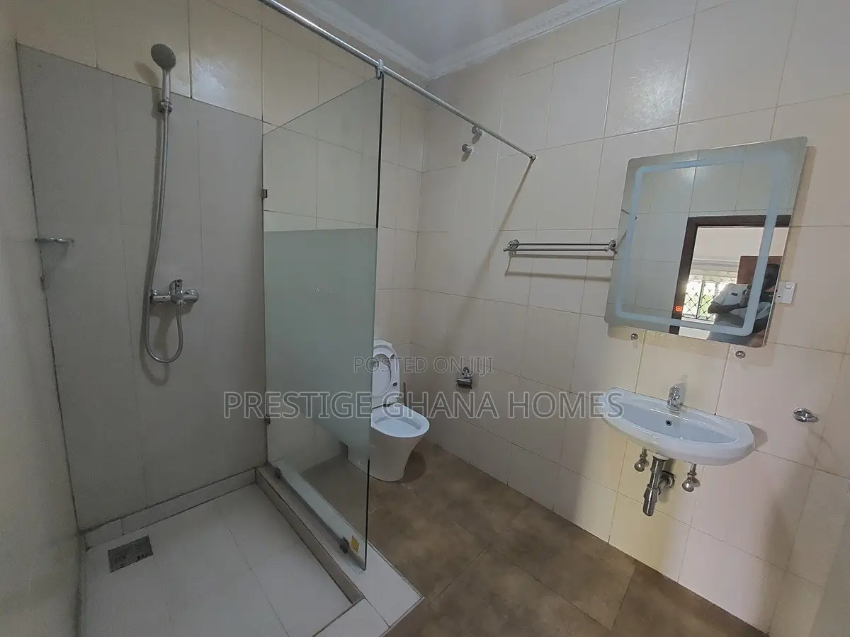 3bdrm Apartment in A&C Mall Area for rent