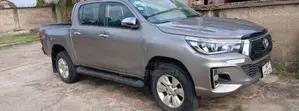 Toyota Hilux 2019 Gray