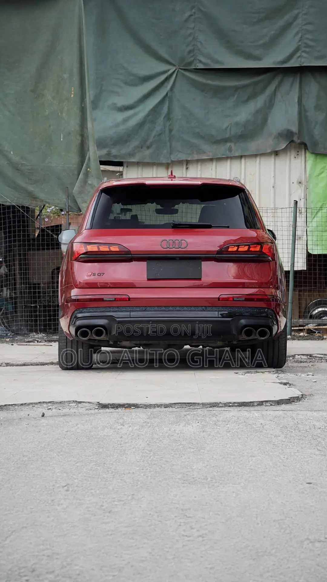 Audi SQ7 2026 Red