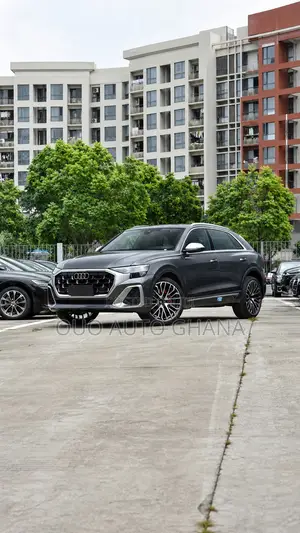 Audi SQ8 2026 Gray