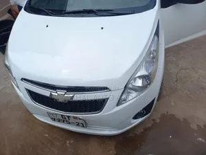 Chevrolet Spark 2013 White