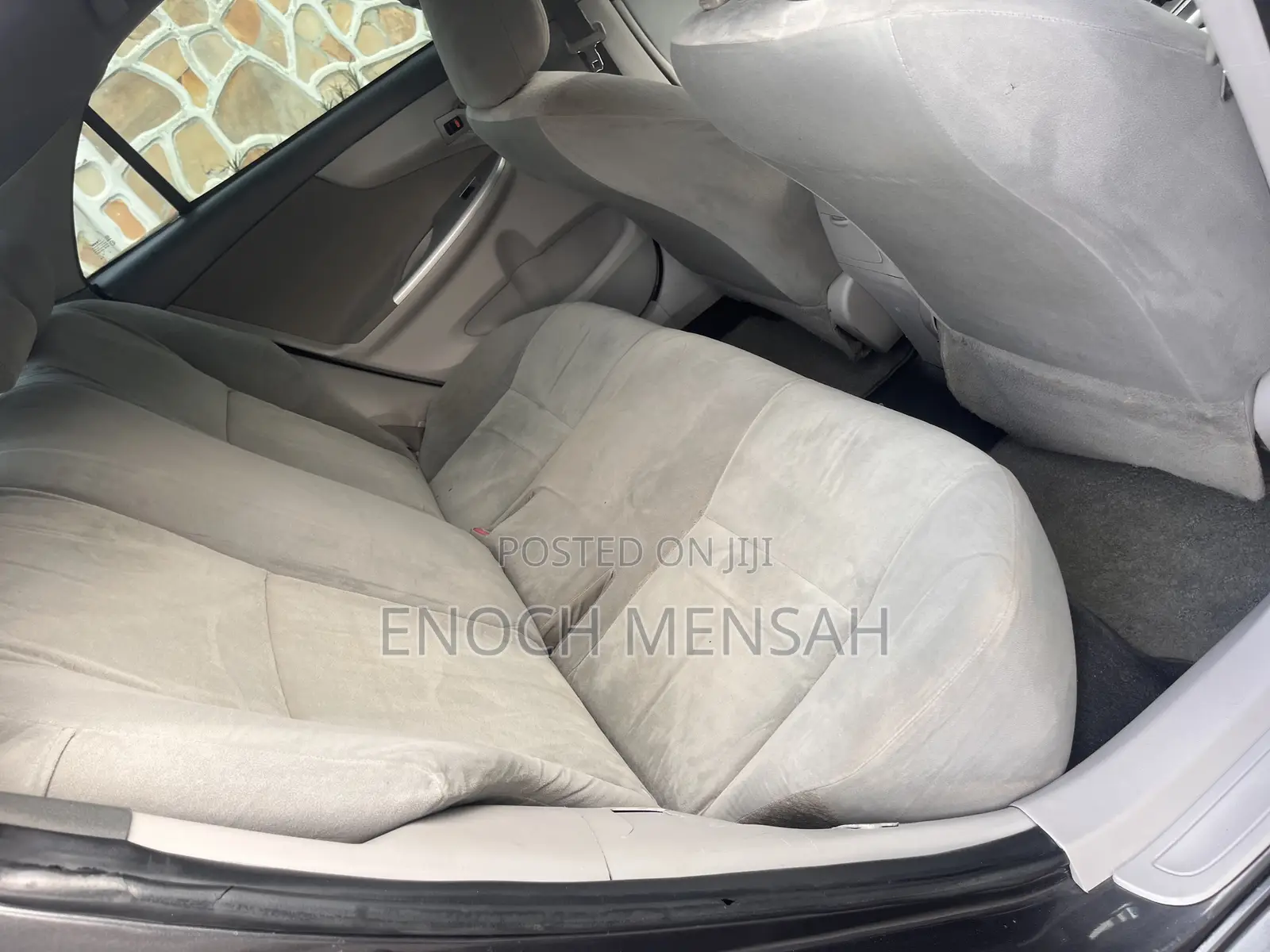 Toyota Corolla LE 4dr Sedan (1.8L 4cyl 4A) 2010 Black