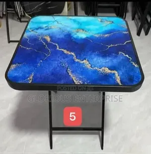 Fordable Glass Table