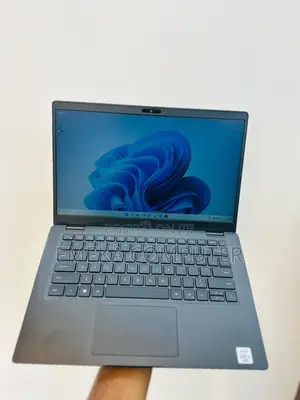 Laptop Dell Latitude 7310 16GB Intel Core i5 SSD 256GB