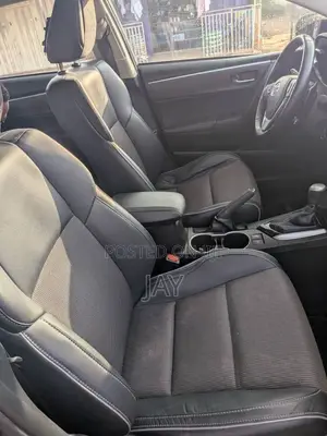 Toyota Corolla S 4dr Sedan (1.8L 4cyl CVT) 2016 Gray