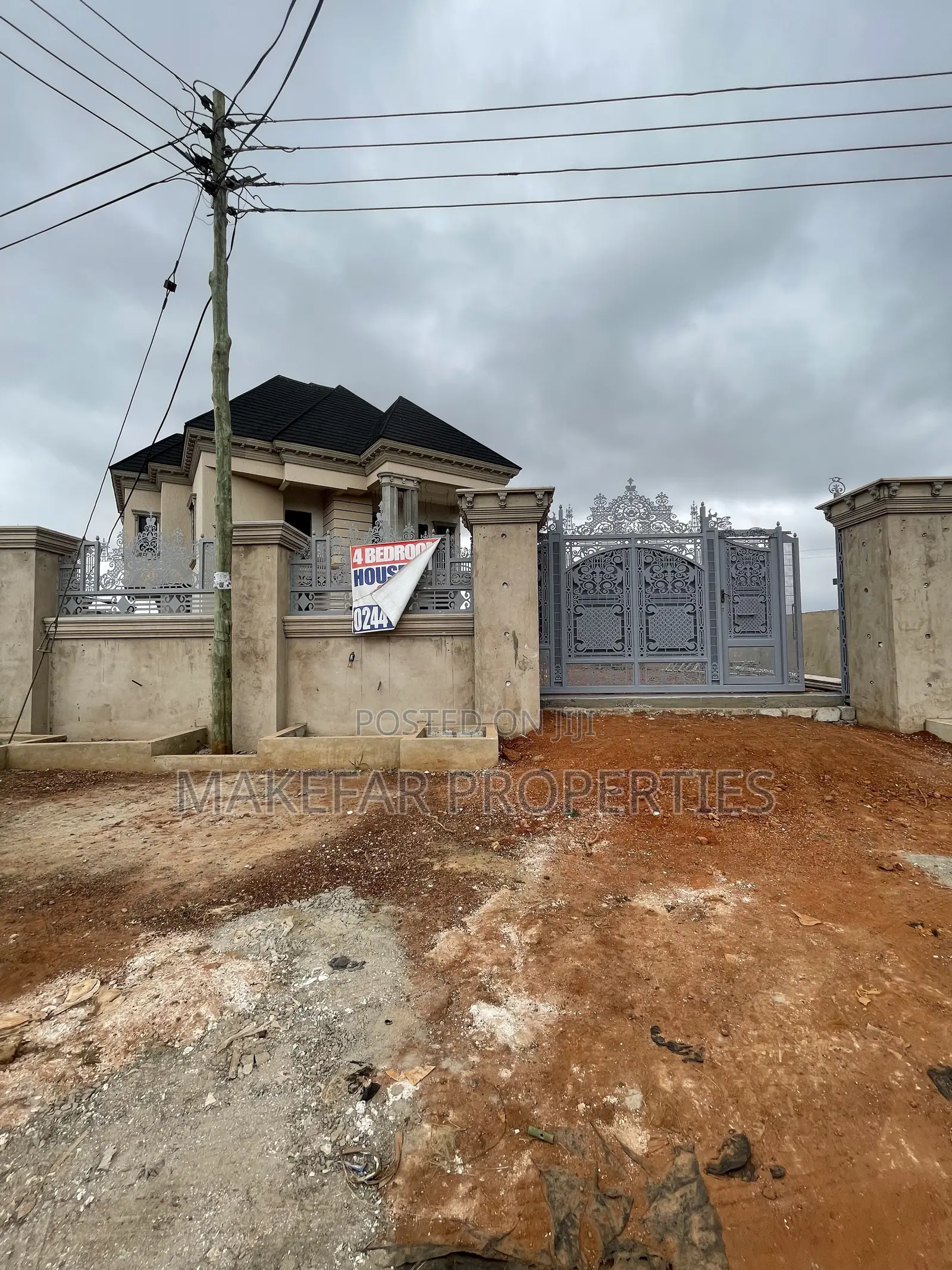4bdrm House in East Legon for sale