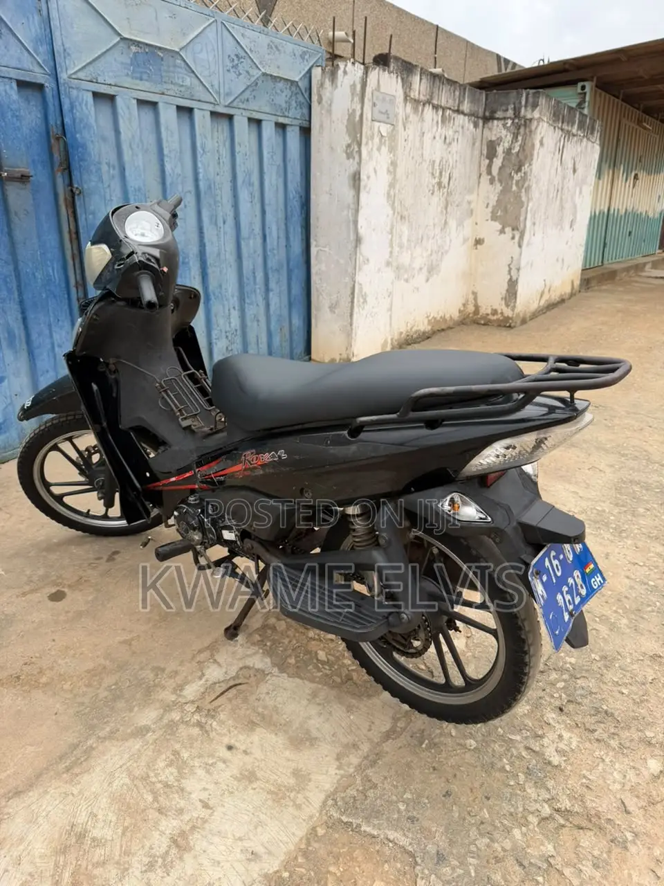 Royal Motorcycle 2016 Black