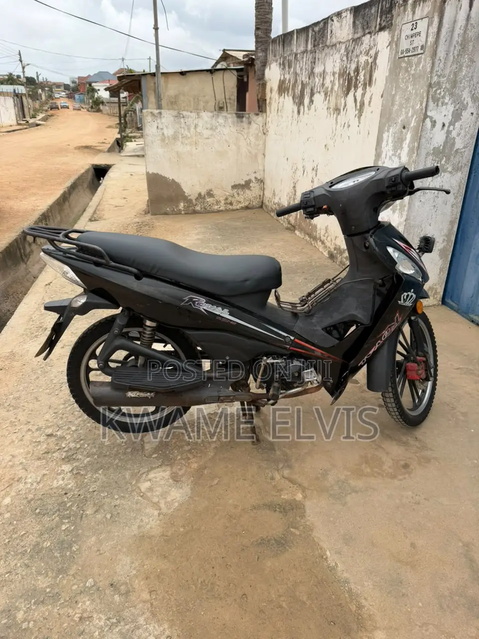 Royal Motorcycle 2016 Black