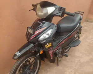 Royal Motorcycle 2016 Black