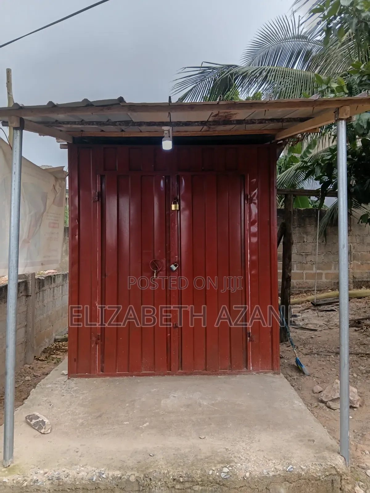Well Furnished Container Shop for Sale