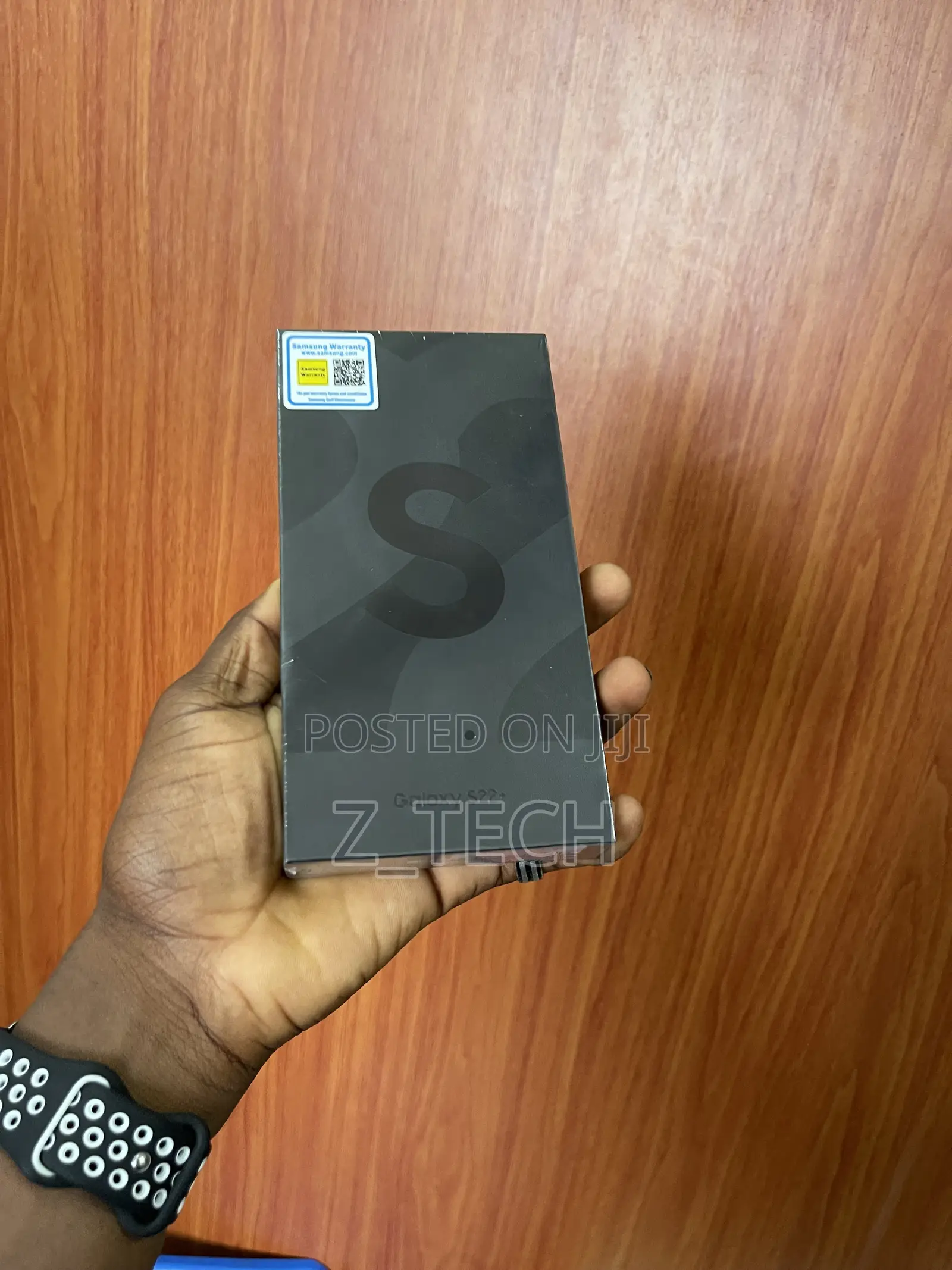 New Samsung Galaxy S22+ 5G 128 GB Black