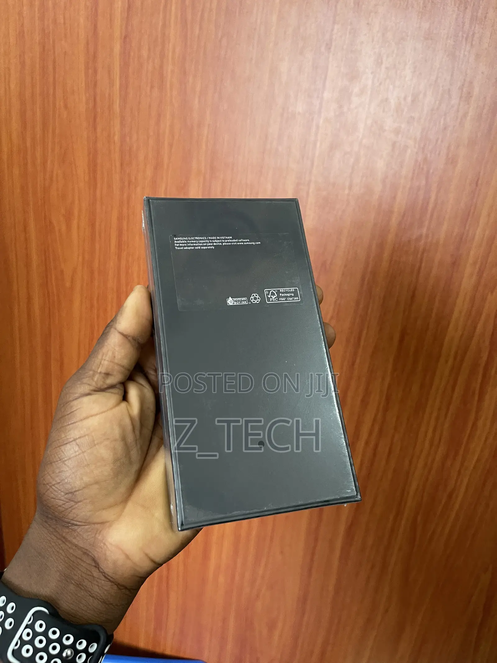 New Samsung Galaxy S22+ 5G 128 GB Black