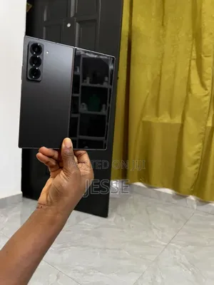 Samsung Galaxy Fold 512 GB Gray